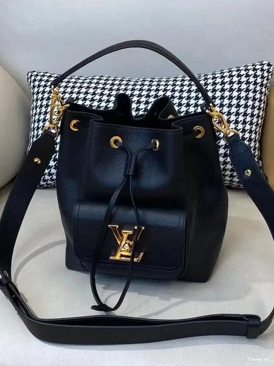 Cheap LOCKME BUCKET LOUIS VUITTON 0506